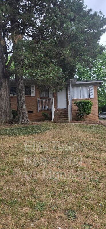 1801 Darbrook Dr - Photo 2 of 21