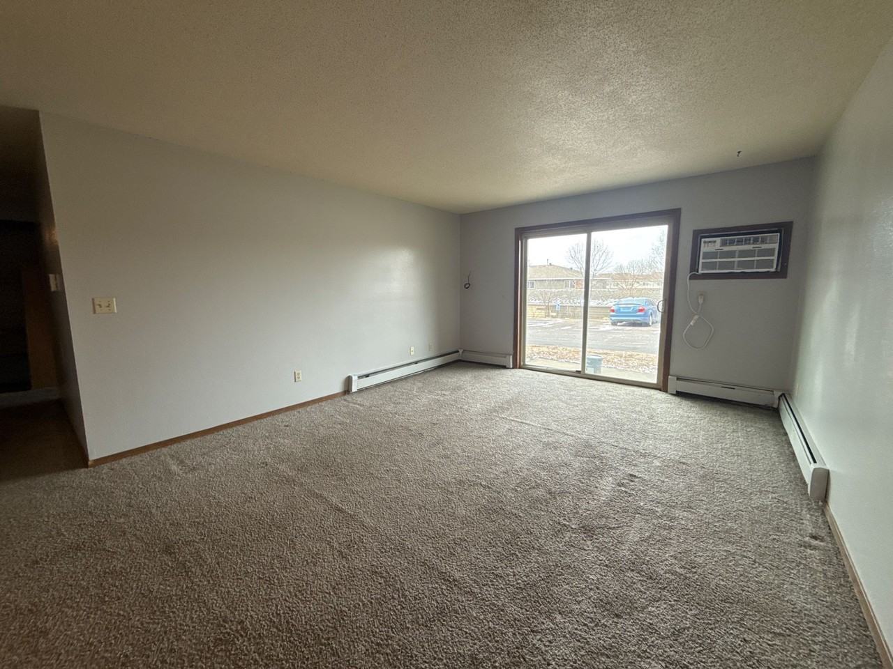 Amber Leaf Apartments - Photo 2 of 20