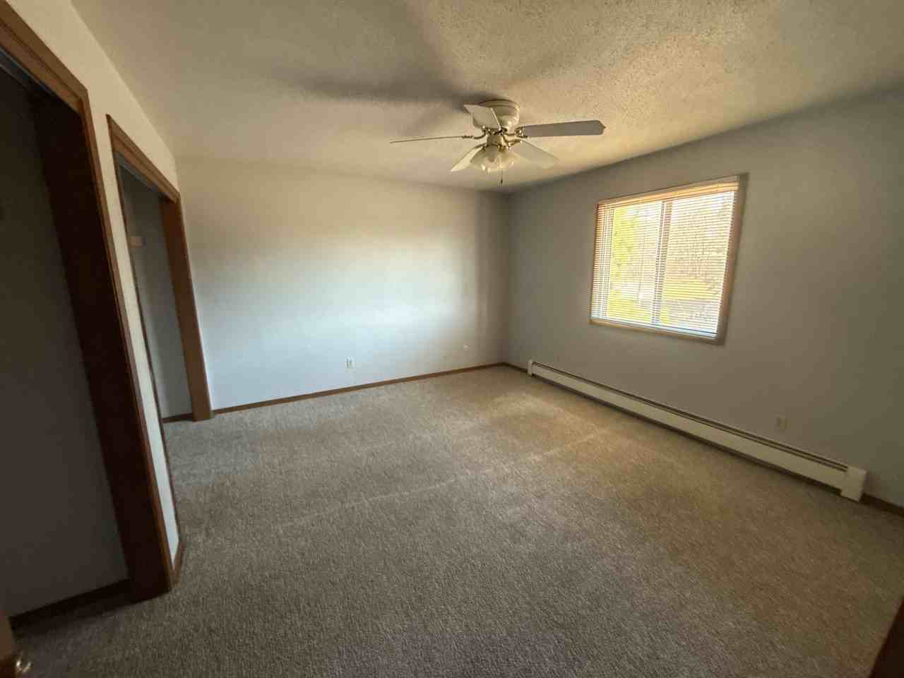 Amber Leaf Apartments - Photo 6 of 20