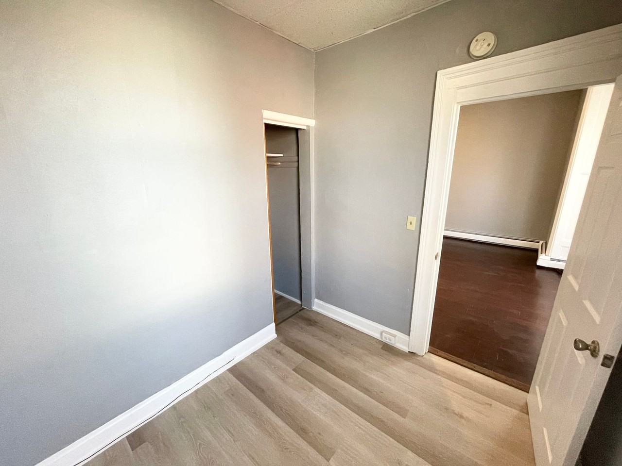 640 3rd Ave - Photo 4 of 27