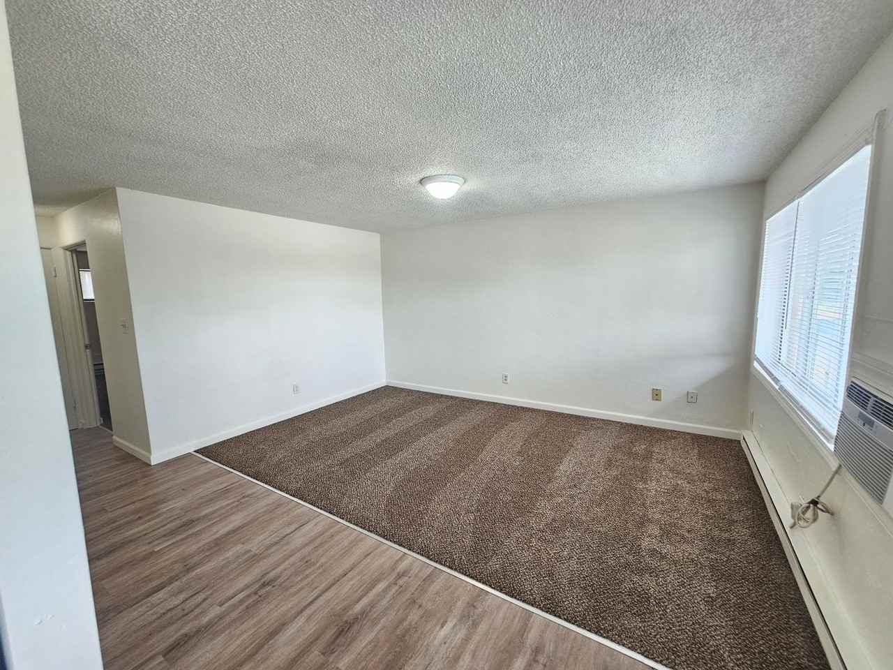 601 S Division St #13 - Photo 2 of 8