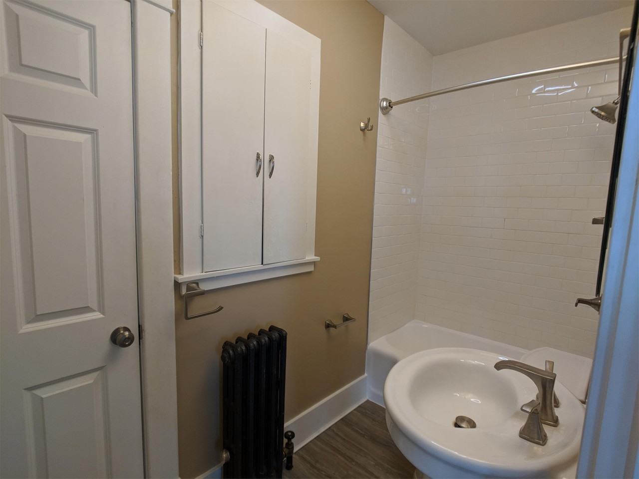 221 Main St. - Photo 3 of 18