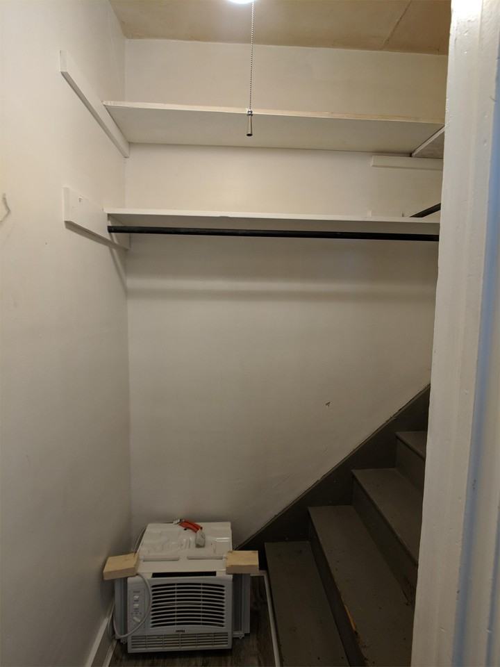 221 Main St. - Photo 4 of 18