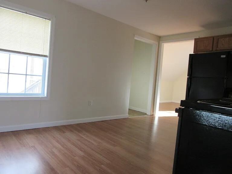 15 Jordan Street - Photo 4 of 11