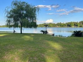featured image of 2429 Beachview Dr