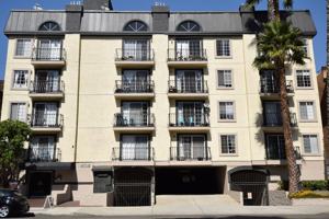 featured image of 11505 Riverside Dr
