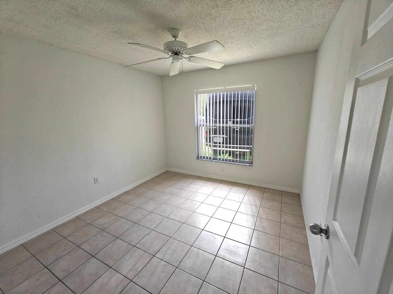 2821 Landover Blvd #2821 - Photo 6 of 10