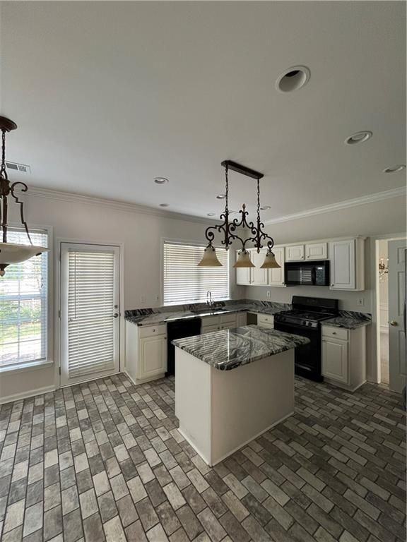 15 Hawnley Trce - Photo 2 of 13