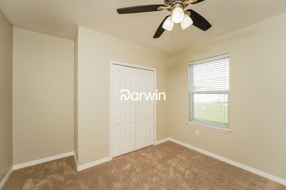 4334 Sw Appleseed Rd - Photo 6 of 14