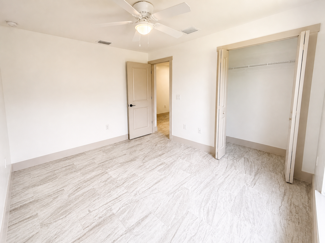 561 Nimitz Blvd ##A - Photo 3 of 11