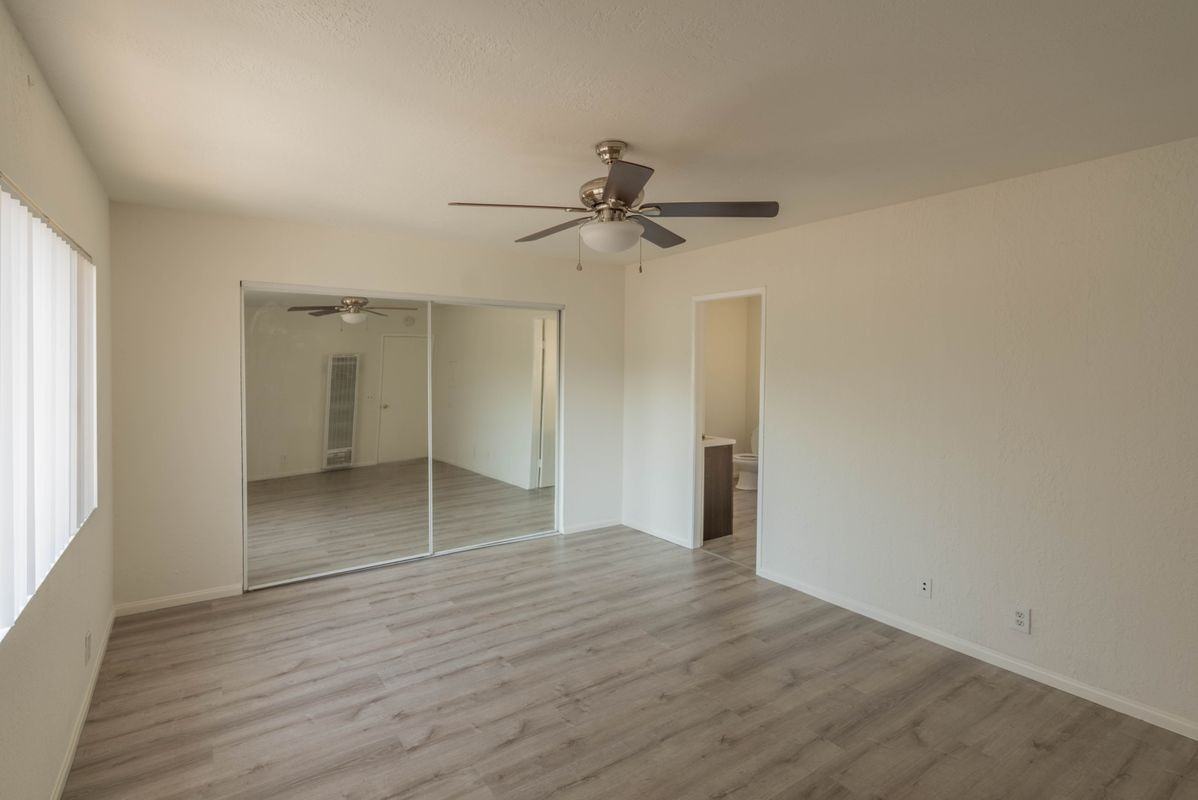 220 N Myers St ##B - Photo 5 of 9