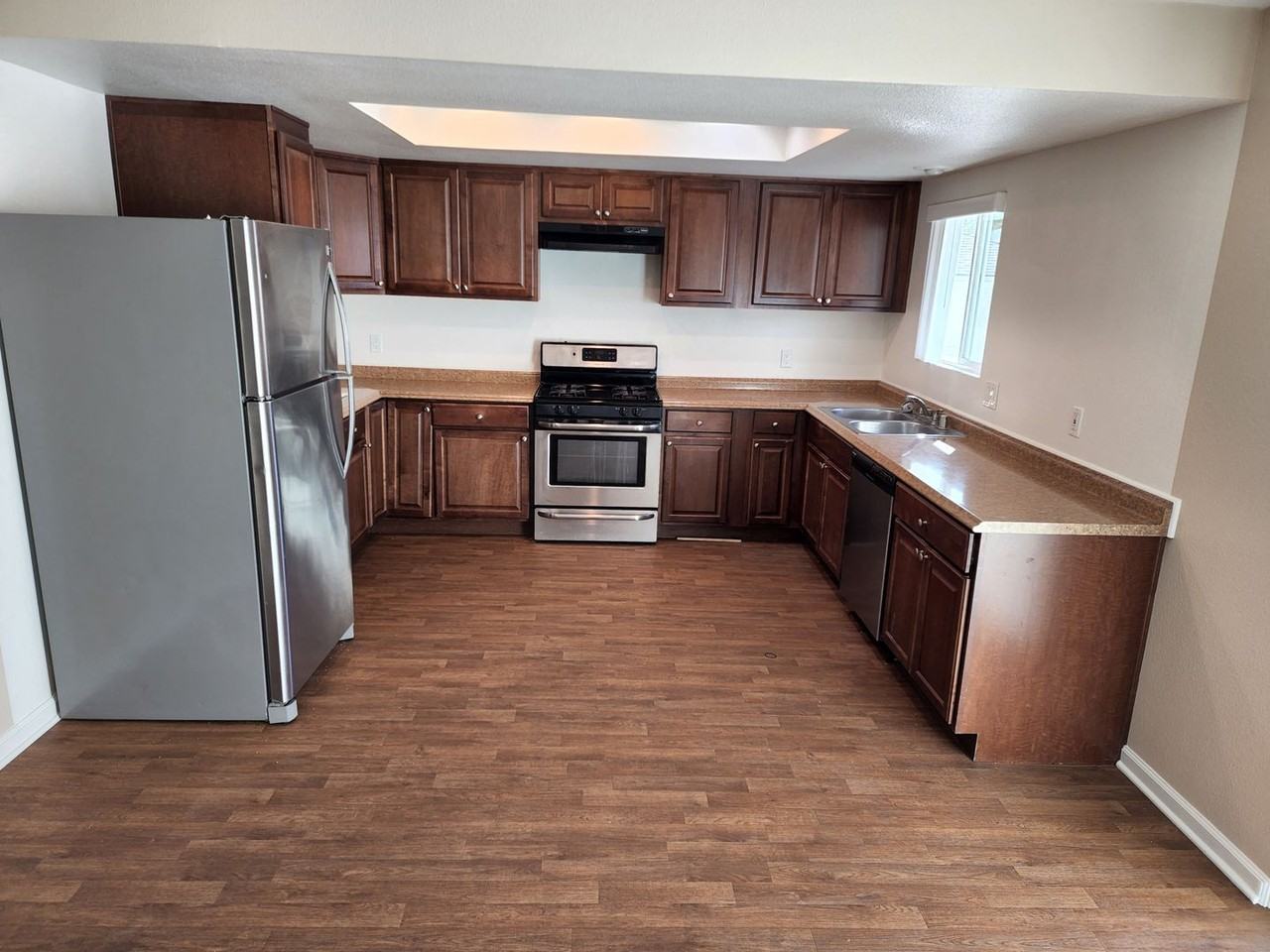 2654 Farel St. - Photo 4 of 19