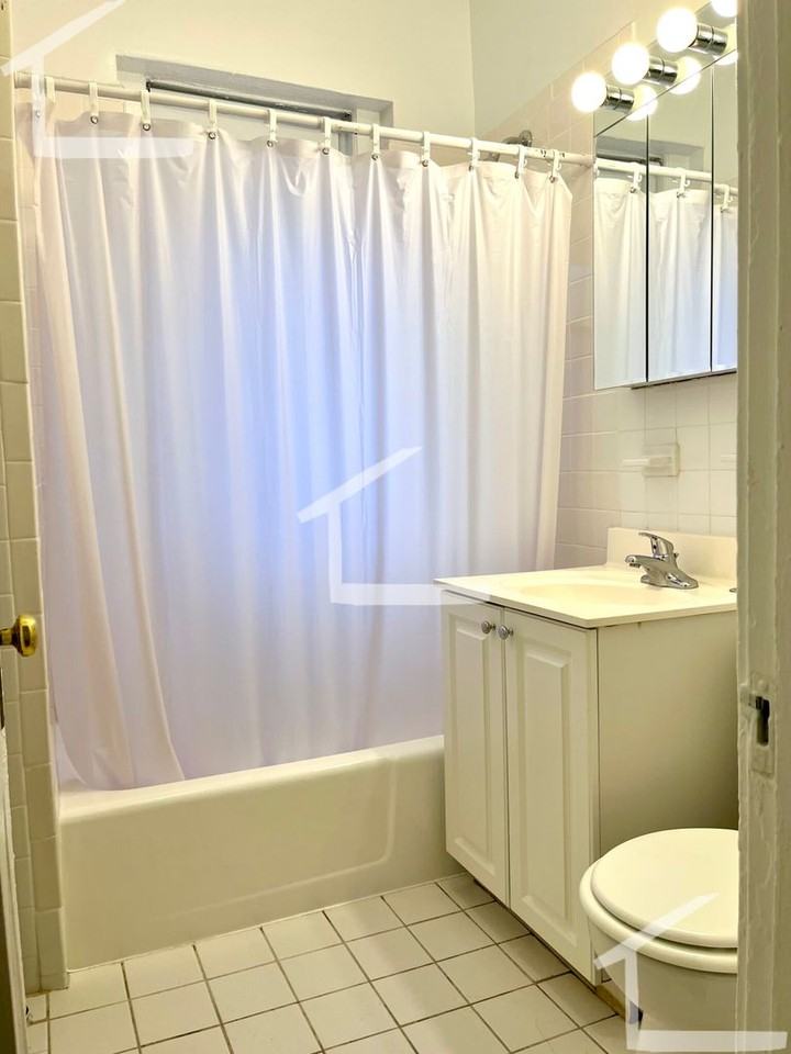112 Kilsyth Rd - Photo 6 of 8