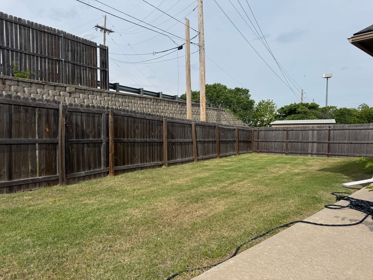 4413 Nw Wolfcreek Blvd - Photo 2 of 14