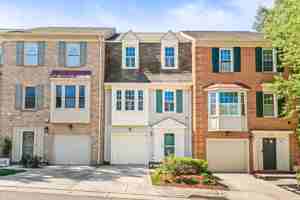 featured image of 146 Washington St