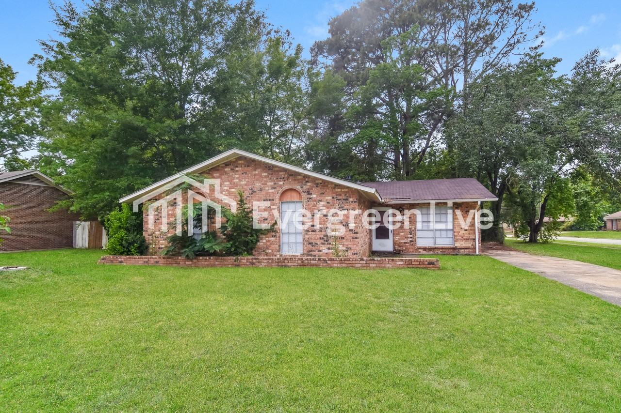 6535 Pinebrook Dr - Photo 2 of 15