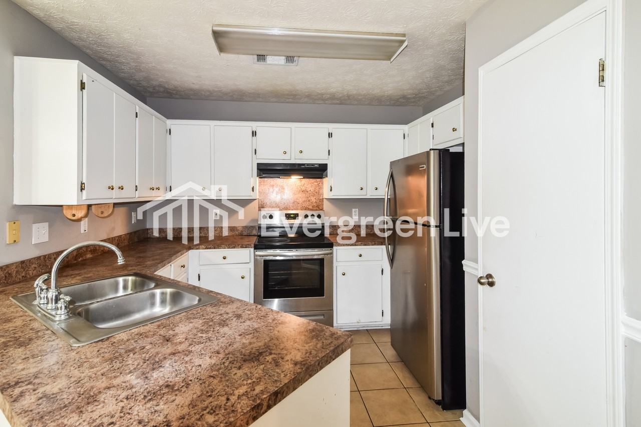 5760 Sweet Meadow Dr - Photo 7 of 15
