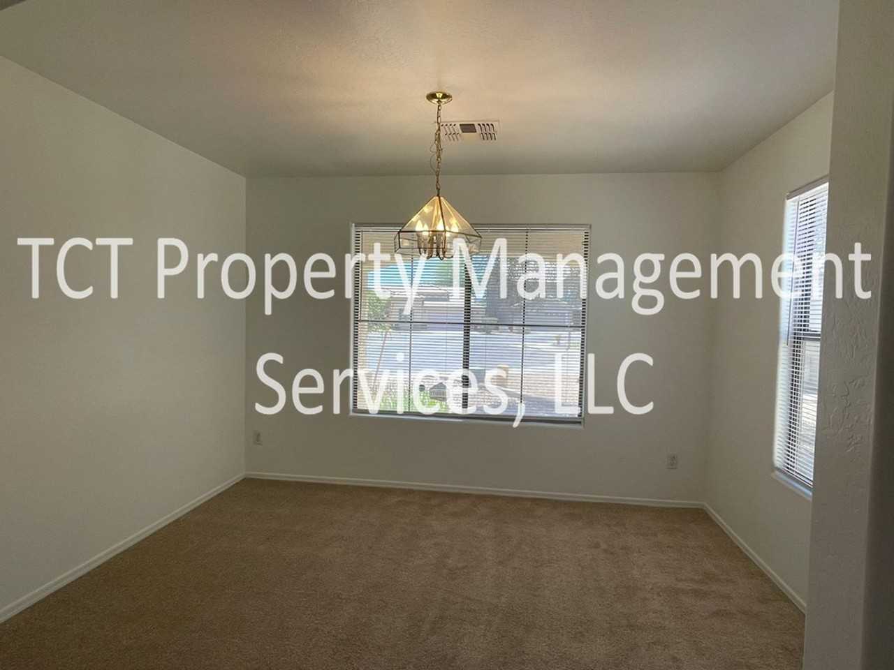 2602 S 112th Dr - Photo 4 of 13