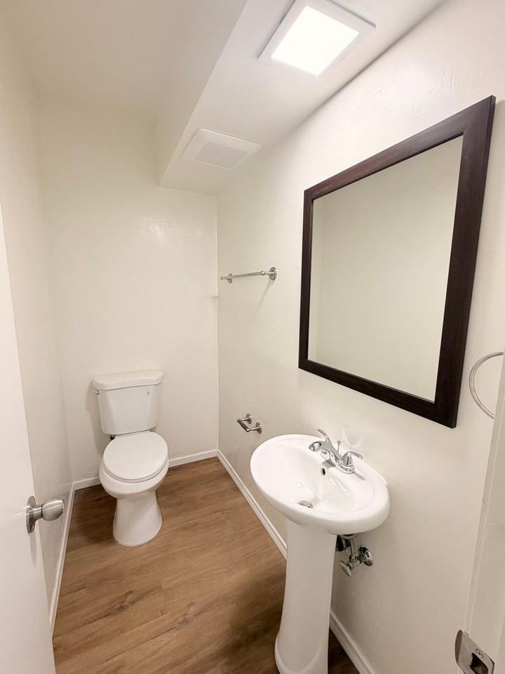 127 - SUTTON TERRACE - Photo 6 of 19