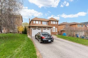 featured image of 161 Chambers Cres #BS