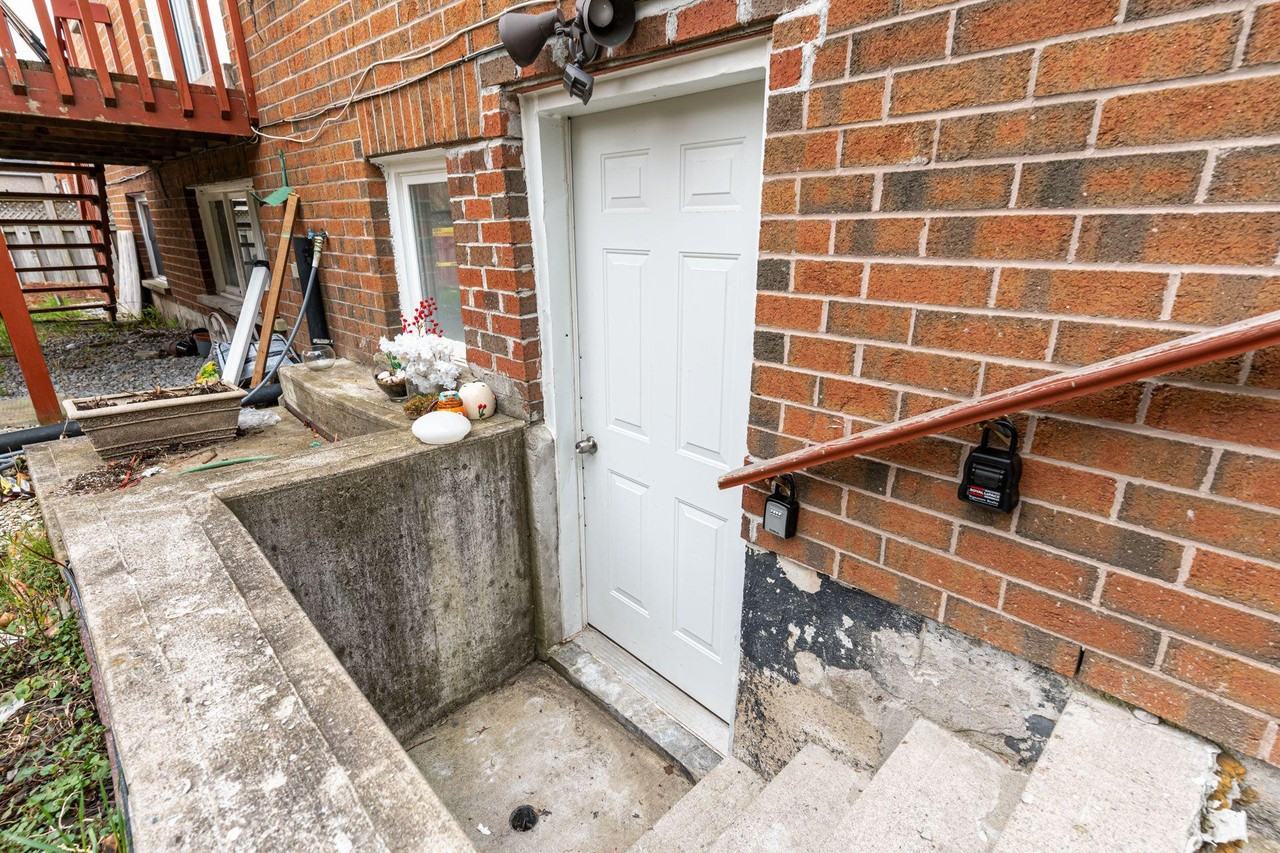 161 Chambers Cres #BS - Photo 5 of 31