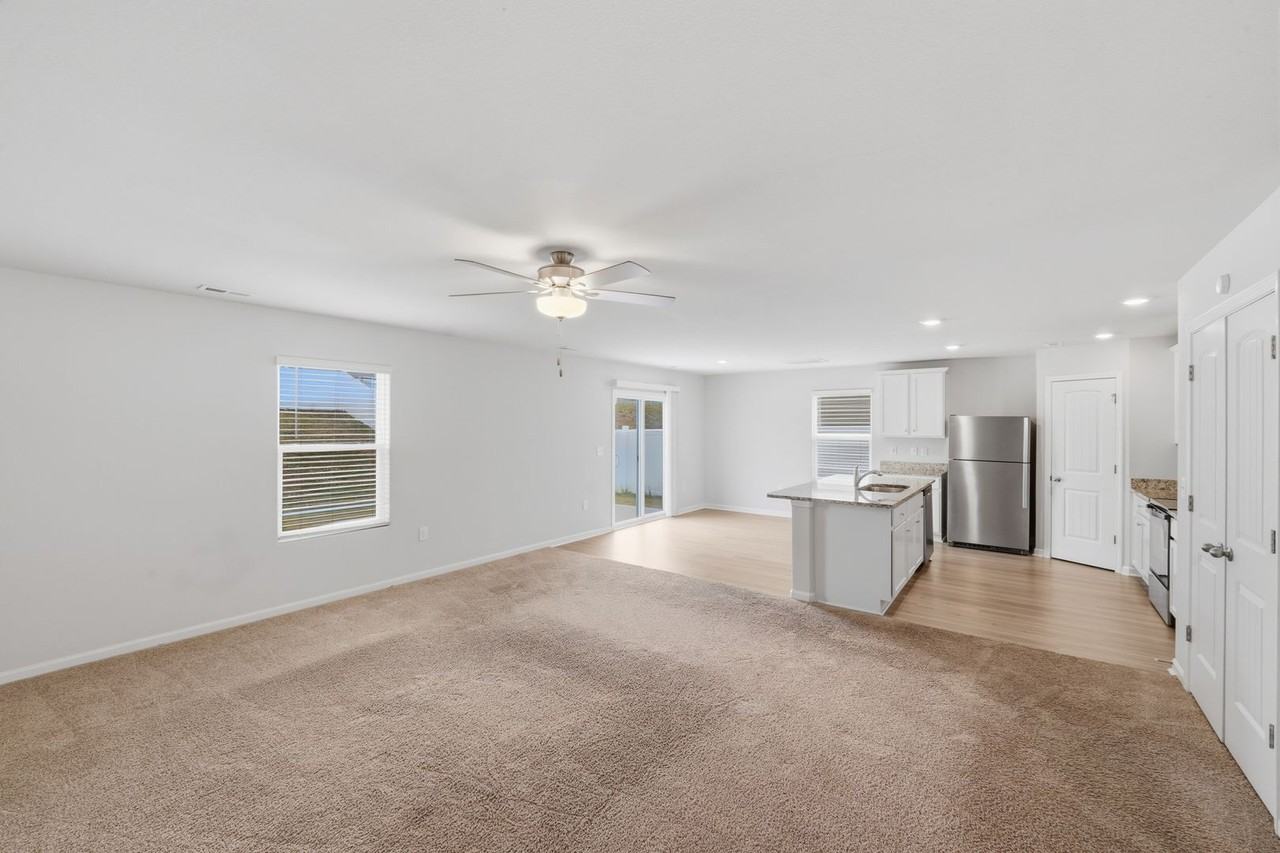 1620 Nia Rd - Photo 3 of 37