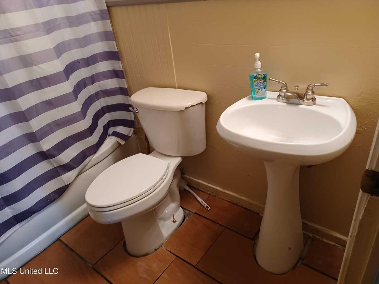 4007 Parkway Ave - Photo 5 of 5