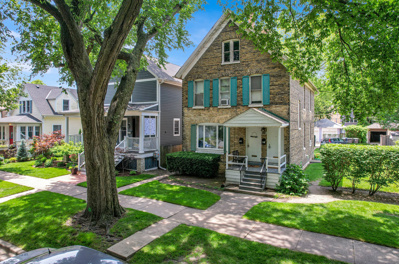 2018 Pratt - Photo 2 of 8