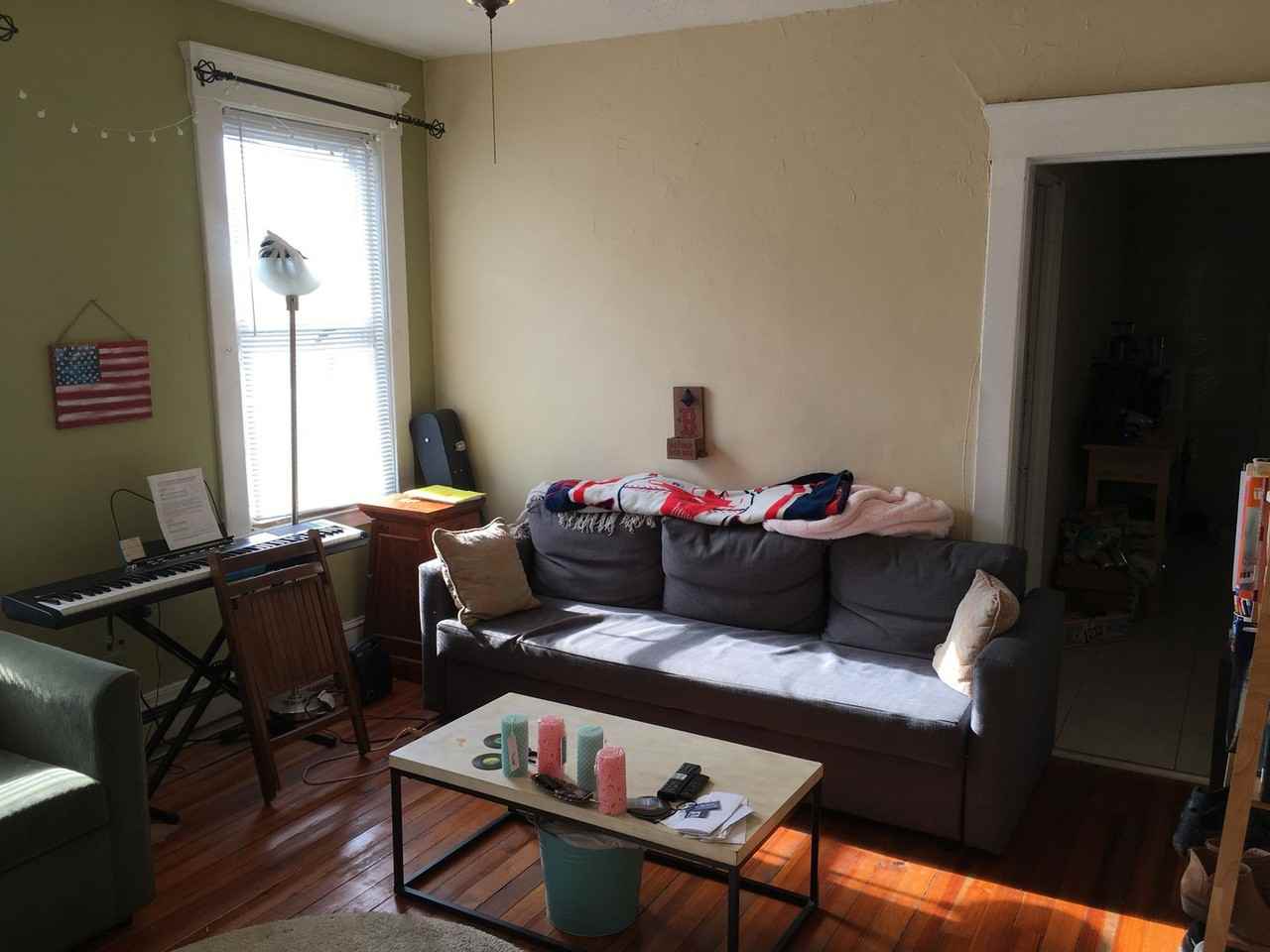 968 State St - Photo 2 of 16