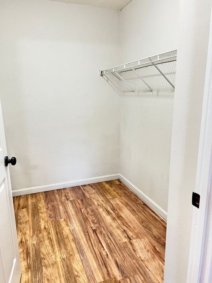 Squire Meadows - Photo 7 of 18