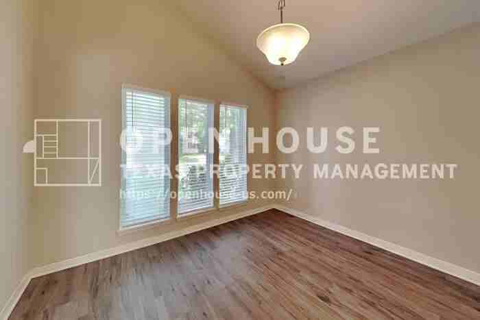 2026 Willow Point Dr - Photo 6 of 20