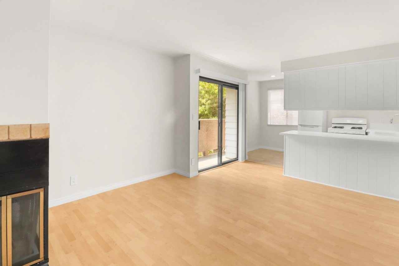 10727-31 Lawler St., Los Angeles, CA 90034 - Photo 2 of 37