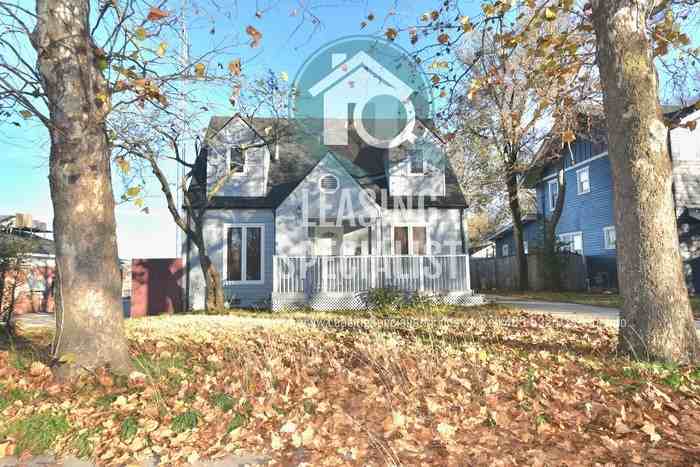 611 S Ponca Ave - Photo 3 of 50