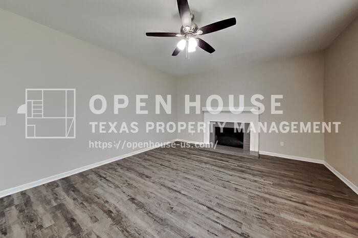 22923 Rainbow Bend Ln - Photo 5 of 20