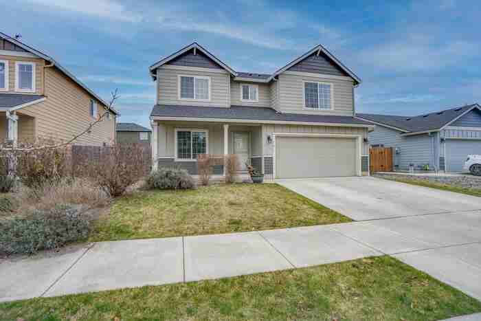 11914 Ne 102nd St - Photo 2 of 27