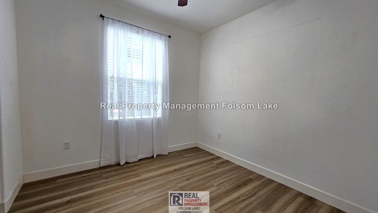 105 Cezanne Ln - Photo 7 of 26