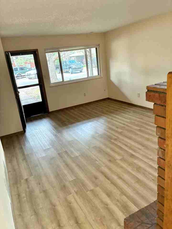 2840 W 21st St #9 - Photo 4 of 23