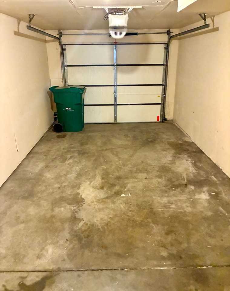 2840 W 21st St #9 - Photo 6 of 23