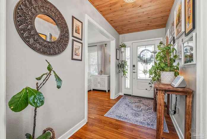 319 Gamarra Rd - Photo 5 of 28
