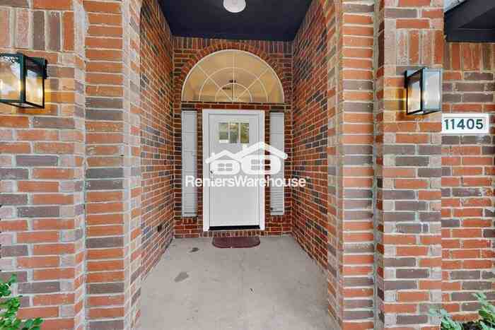 11405 Huntington Rd - Photo 7 of 49