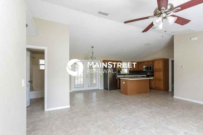 7221 Minardi St - Photo 4 of 16
