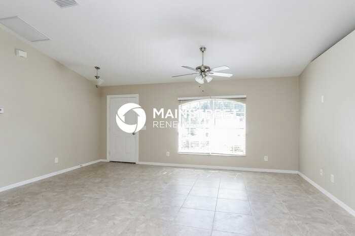 7221 Minardi St - Photo 5 of 16