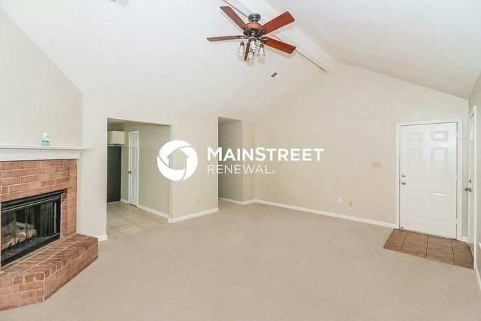 4355 Shadow Ridge Dr - Photo 4 of 16