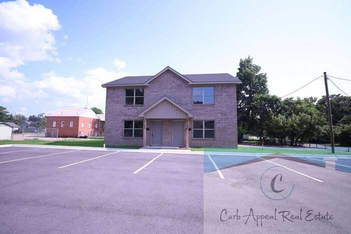 324 Drake St #A - Photo 3 of 31