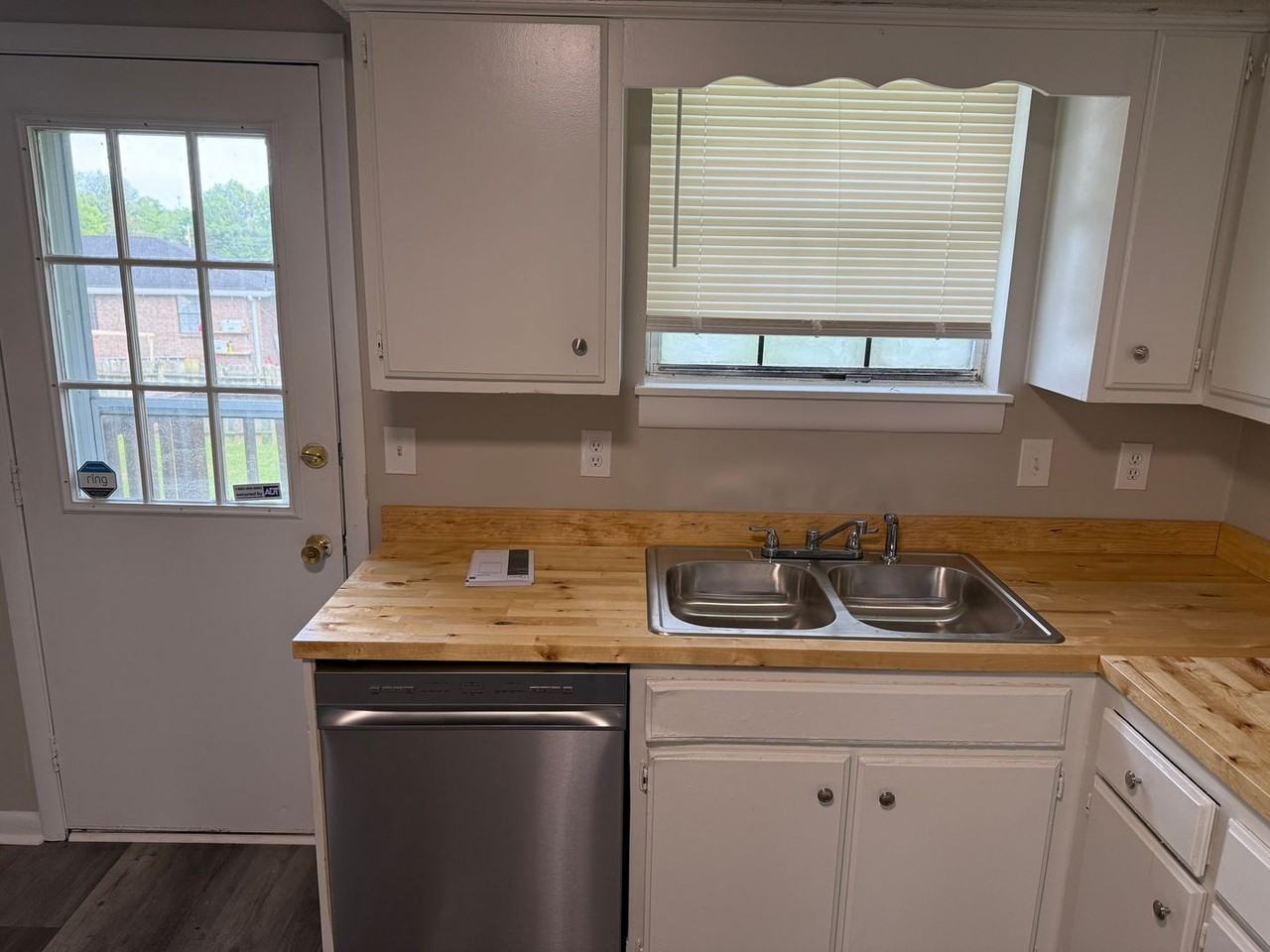 4436 Gina Brooke Dr - Photo 2 of 10