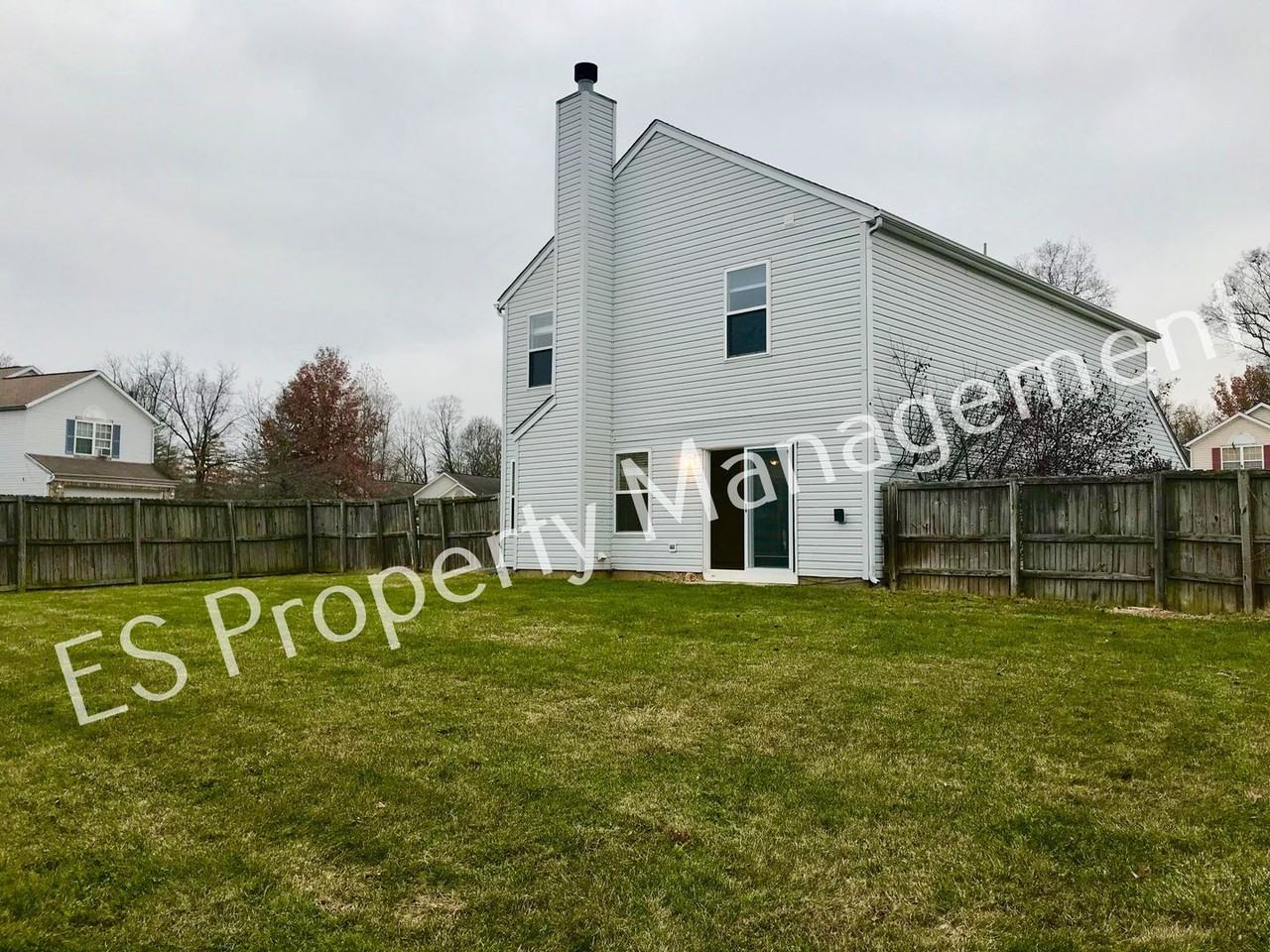 2815 W 75th St - Photo 6 of 43