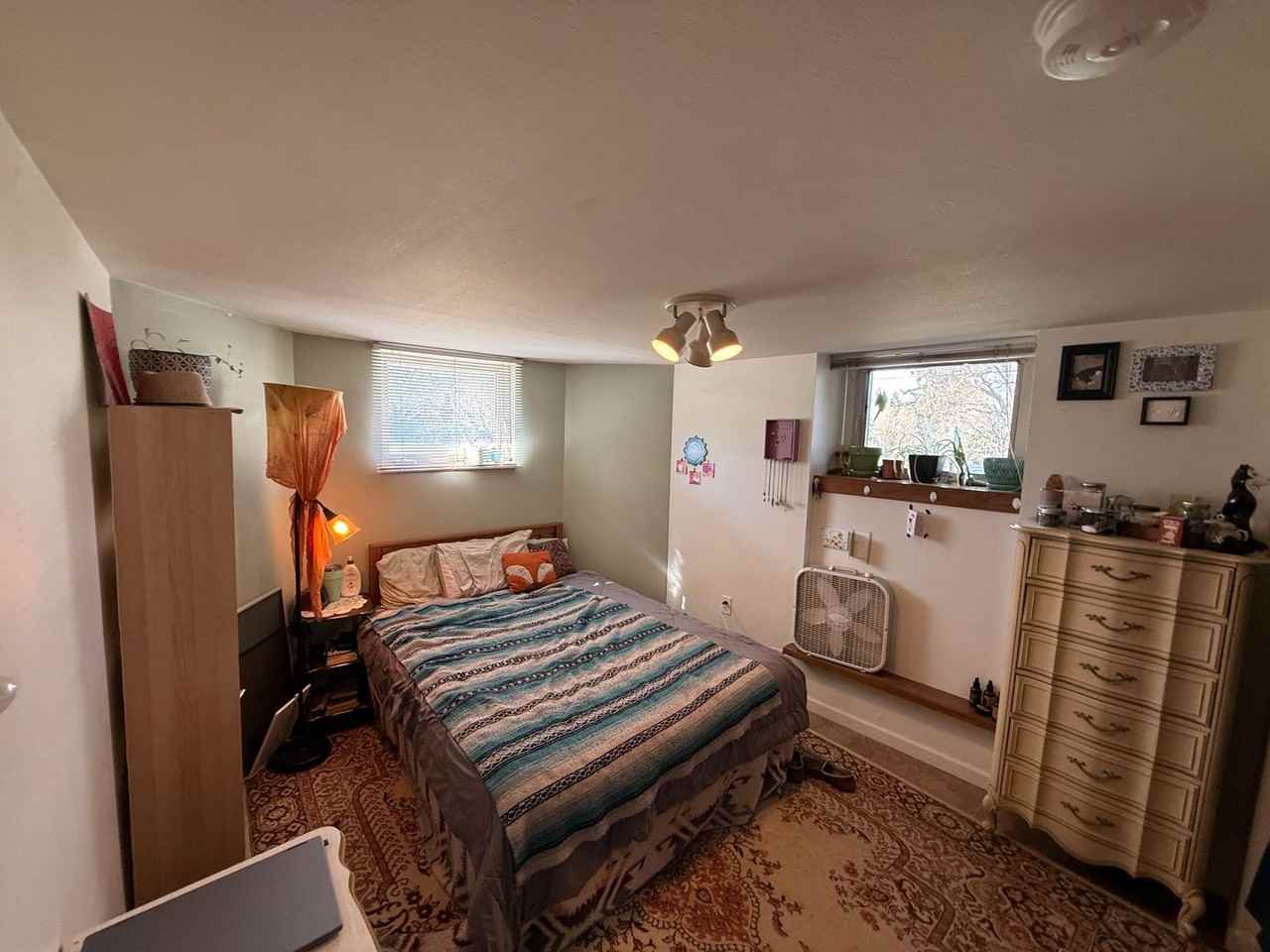 1348 Franklin St - Photo 5 of 29