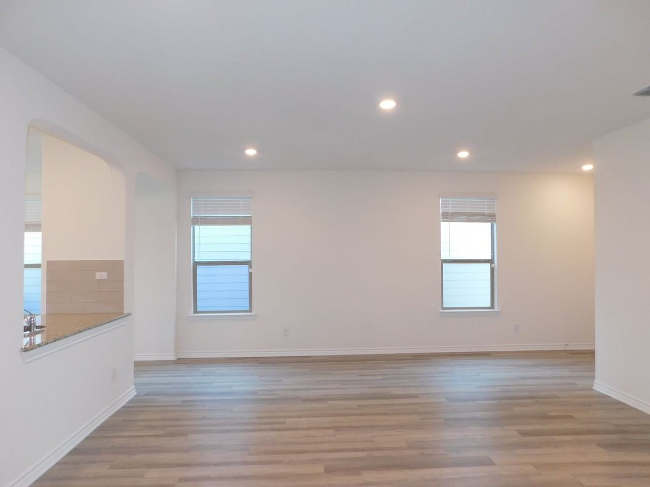 11215 Aristides - Photo 4 of 35