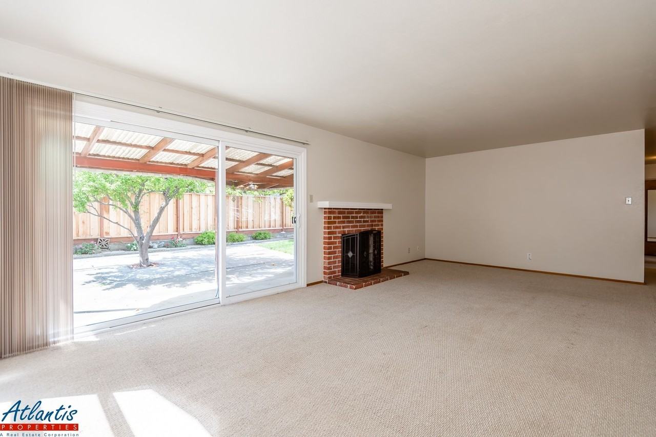 4568 Strawberry Park Dr - Photo 3 of 19