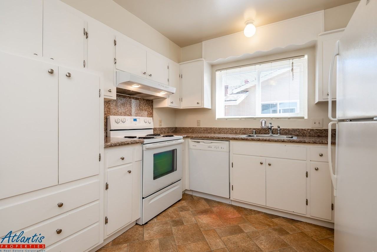 4568 Strawberry Park Dr - Photo 4 of 19